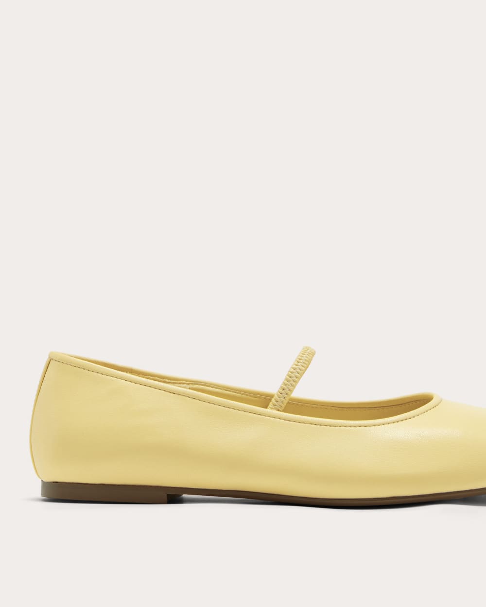 womens-leather-day-mary-jane-straw