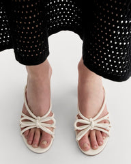 womens-leather-bow-heel-canvas