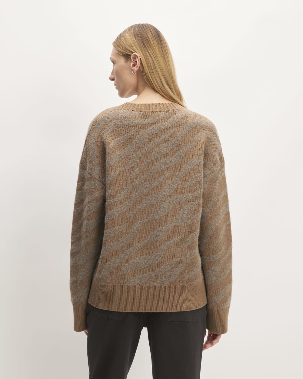 womens-alpaca-tiger-jacquard-crewneck-camel-brown