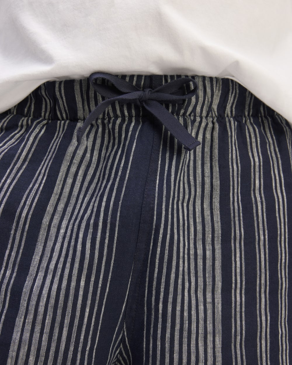 mens-linen-easy-short2-navy-bone