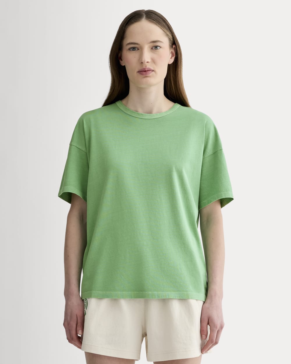 womens-organic-ctn-garment-oversized-tee-green-garment-dye | primary