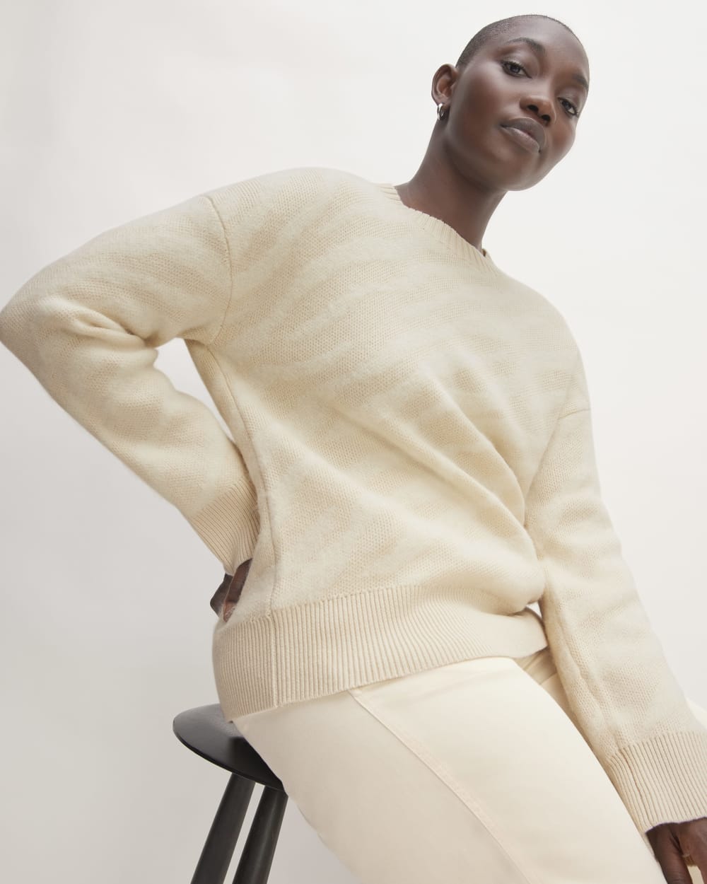 womens-alpaca-tiger-jacquard-crewneck-canvas-snow