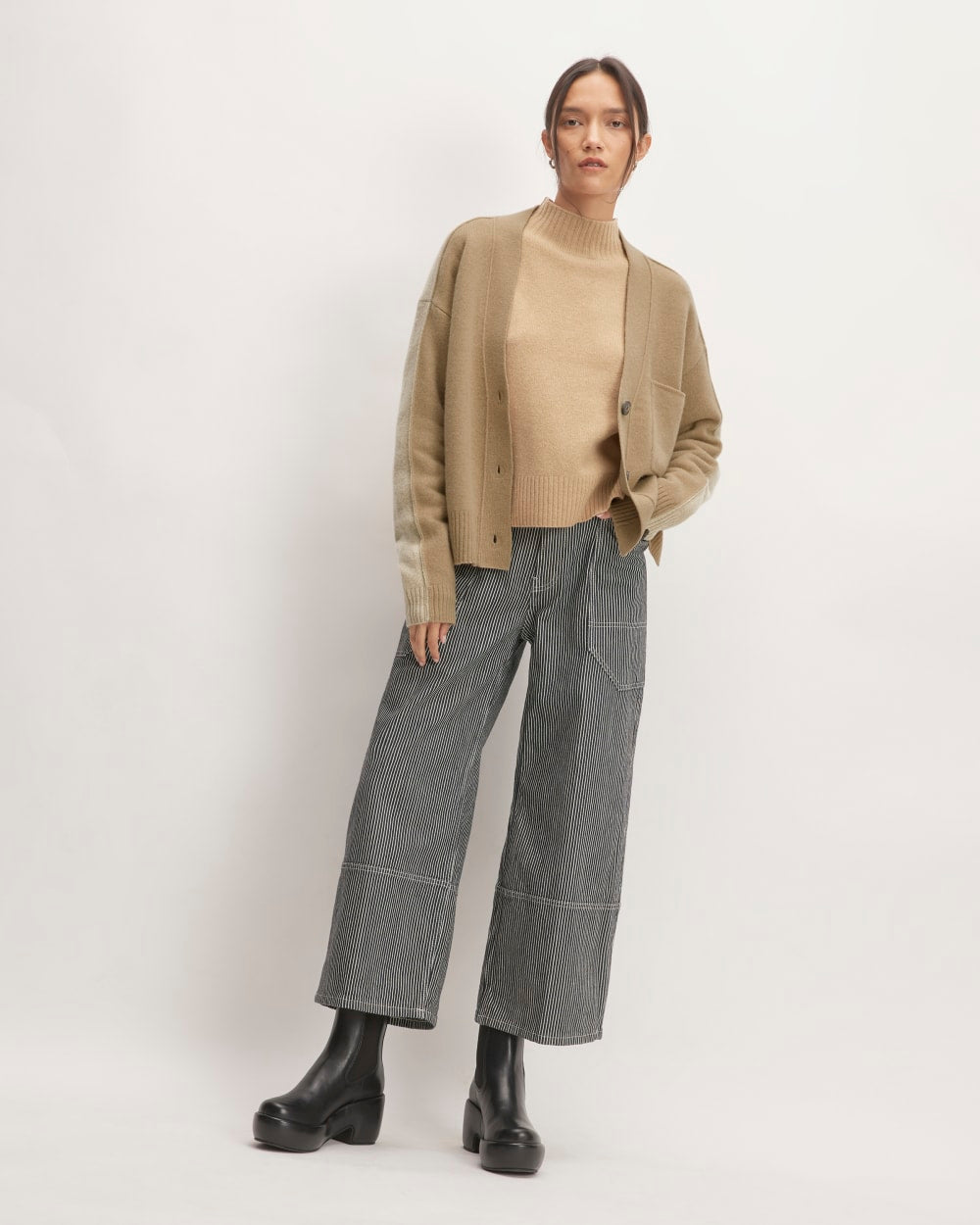 womens-merino-wool-cardigan-camel-oat