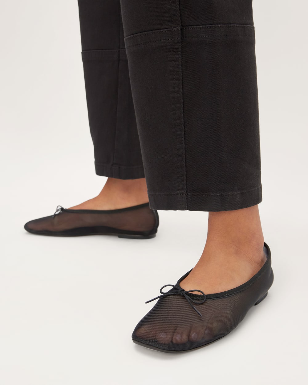 women-day-ballet-flat2-black-mesh | alt