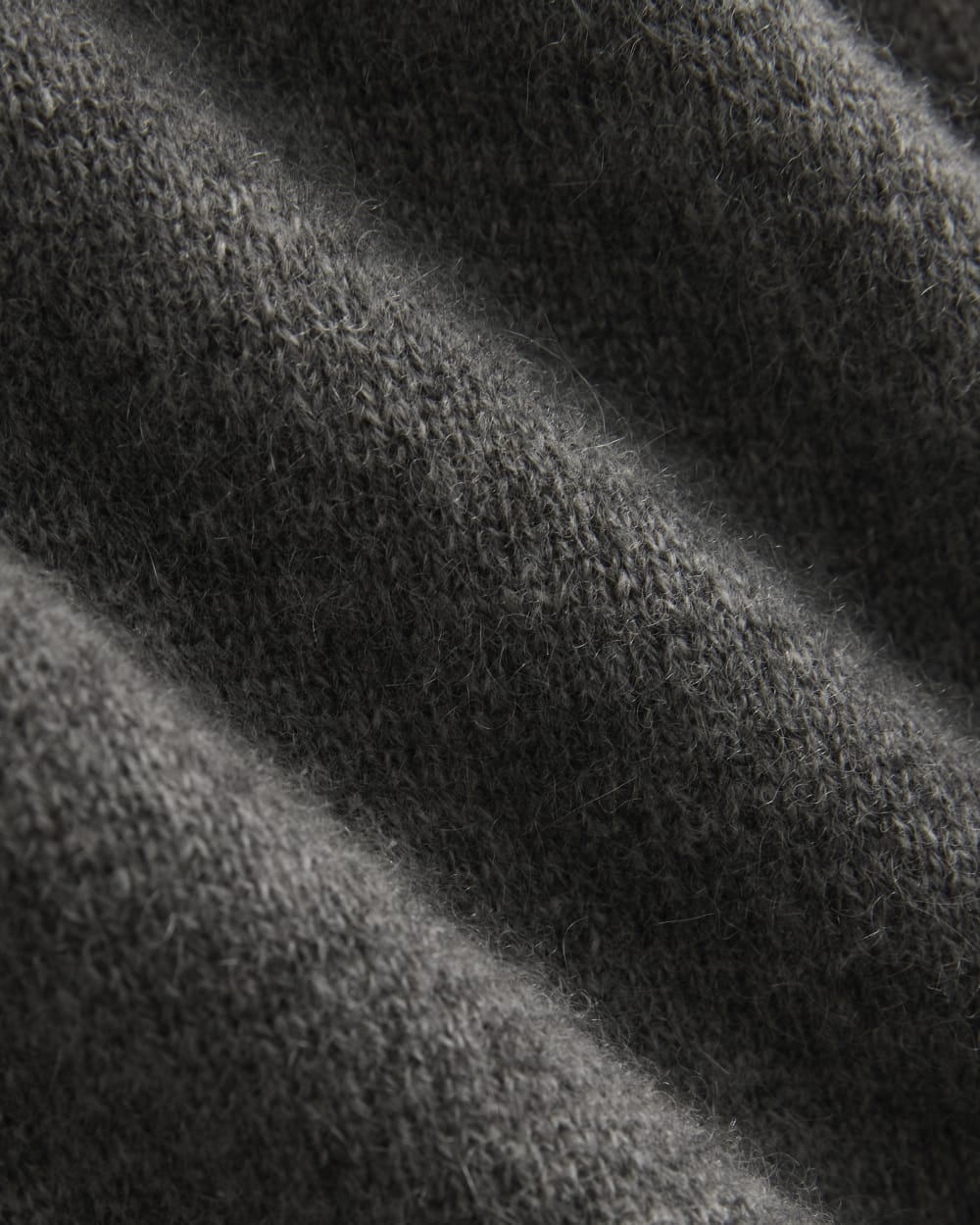 womens-cashmere-in-cropped-cardigan-heather-charcoal