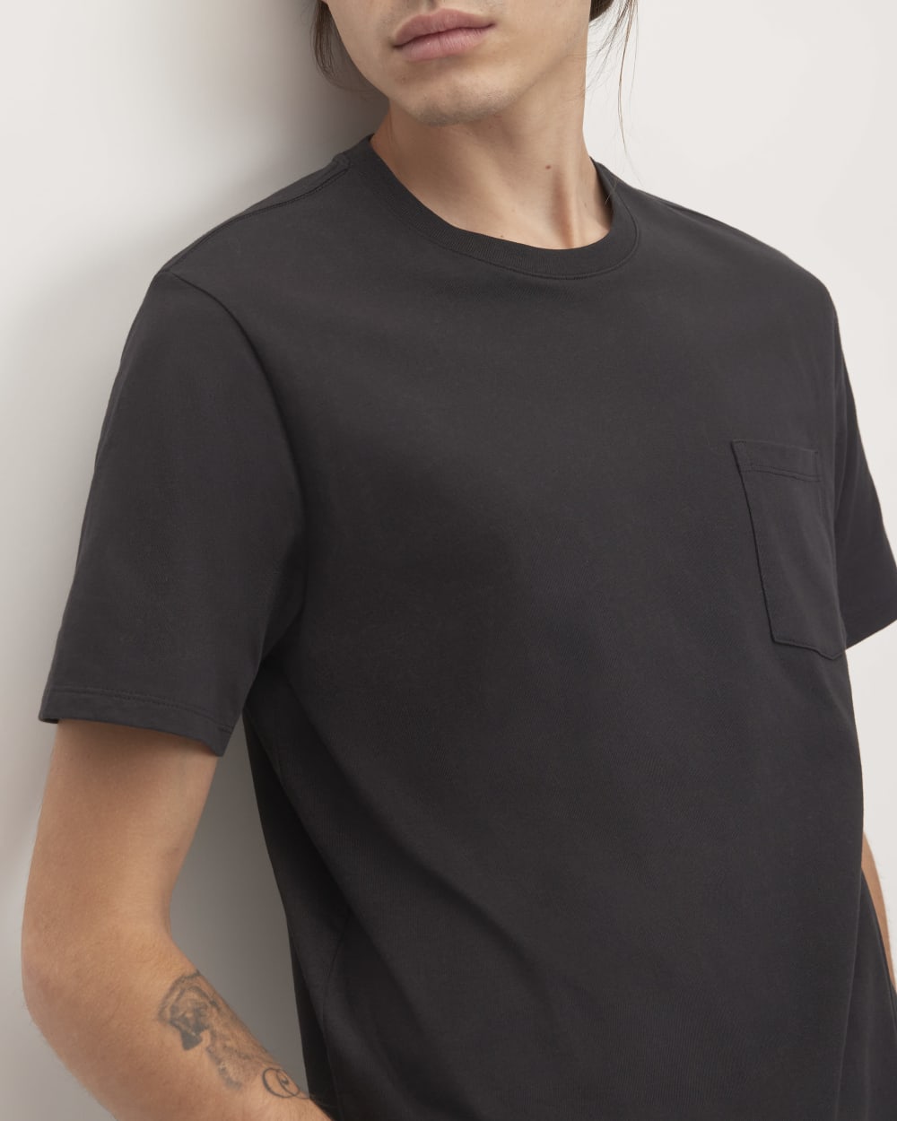 mens-organic-pocket-tee-black