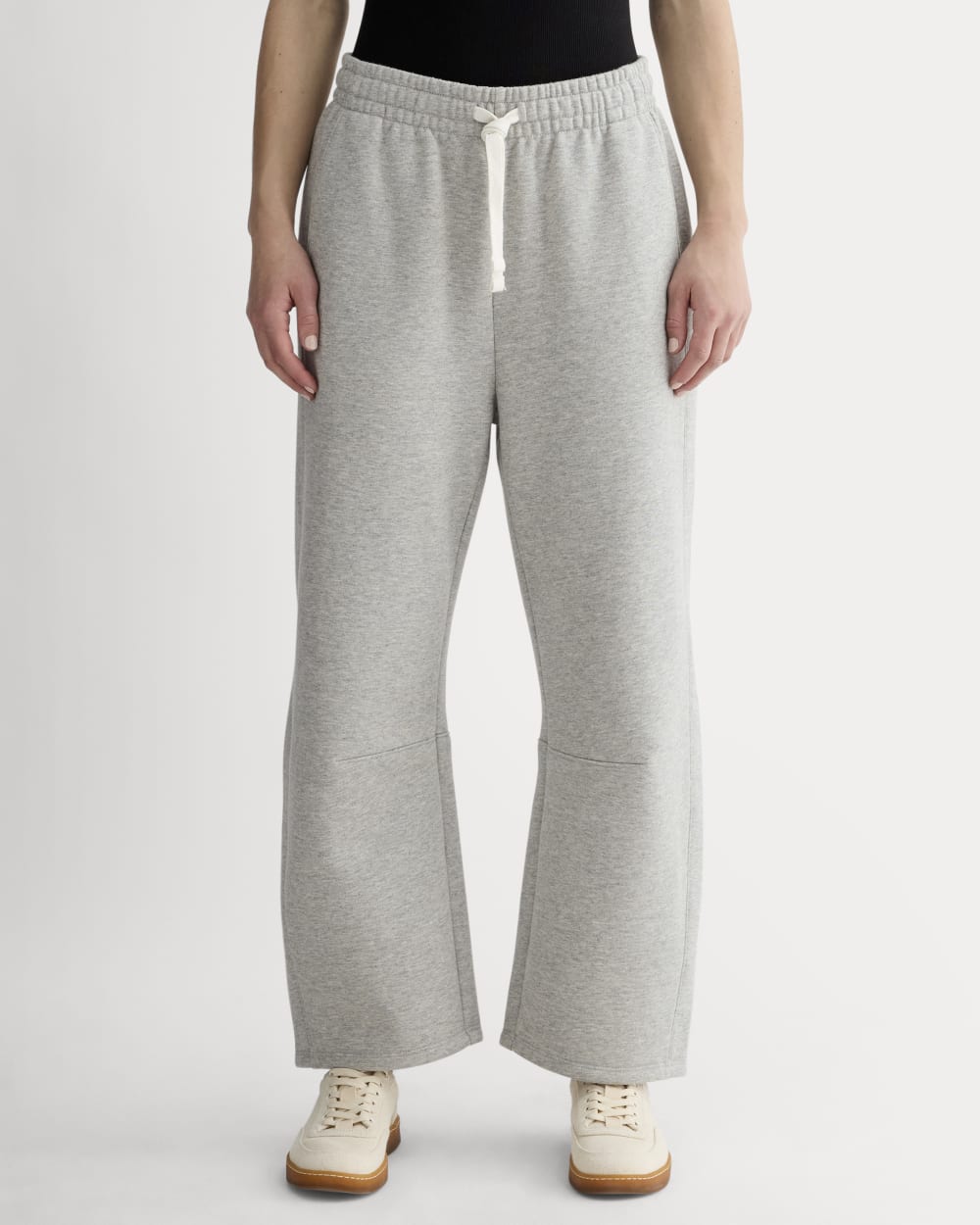 womens-laid-back-fleece-sweatpant-heathered-grey