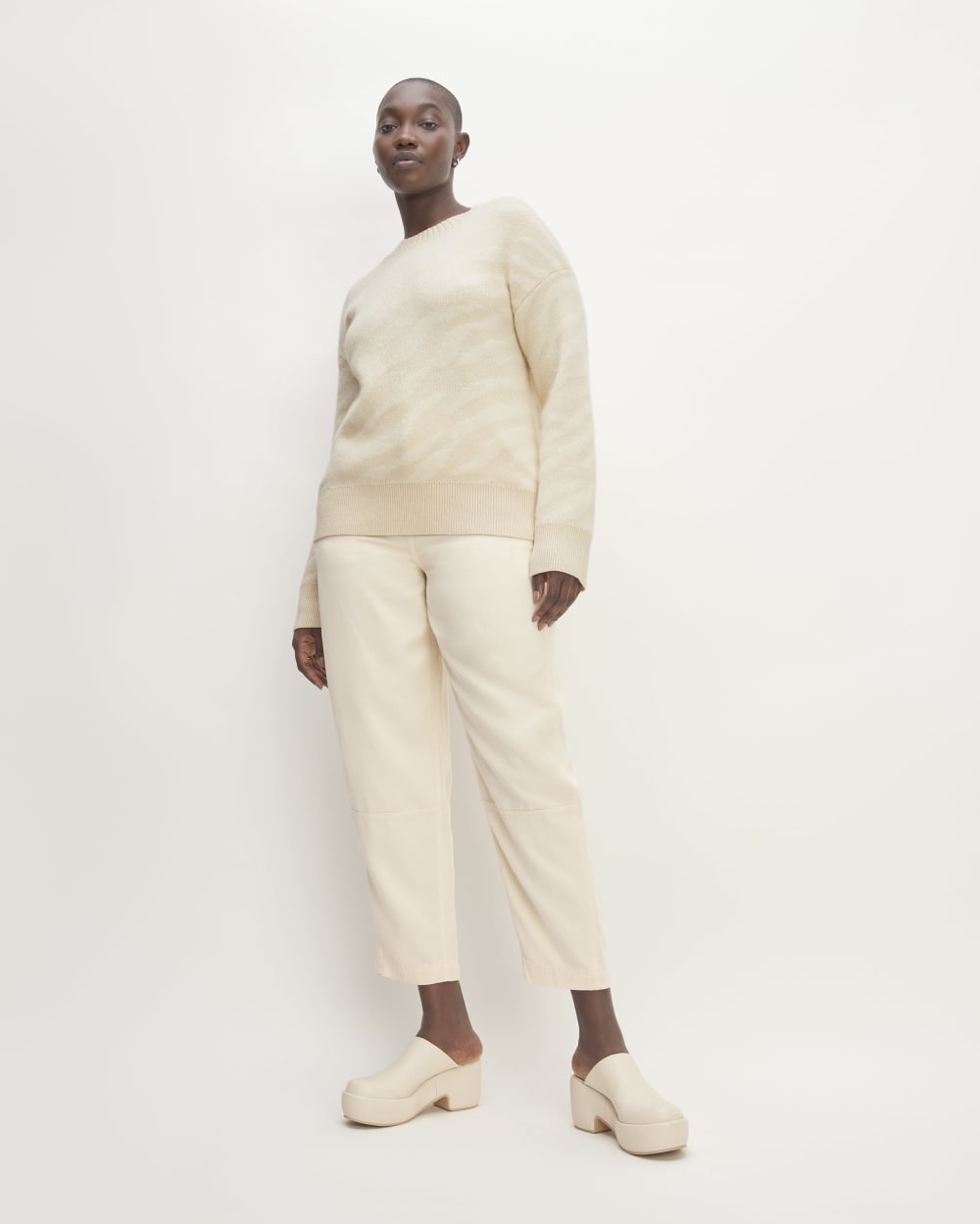 womens-alpaca-tiger-jacquard-crewneck-canvas-snow