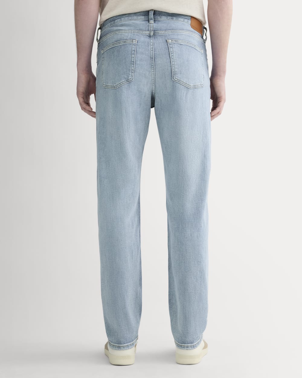 mens-selvedge-straight-fit-jean-clear-sky