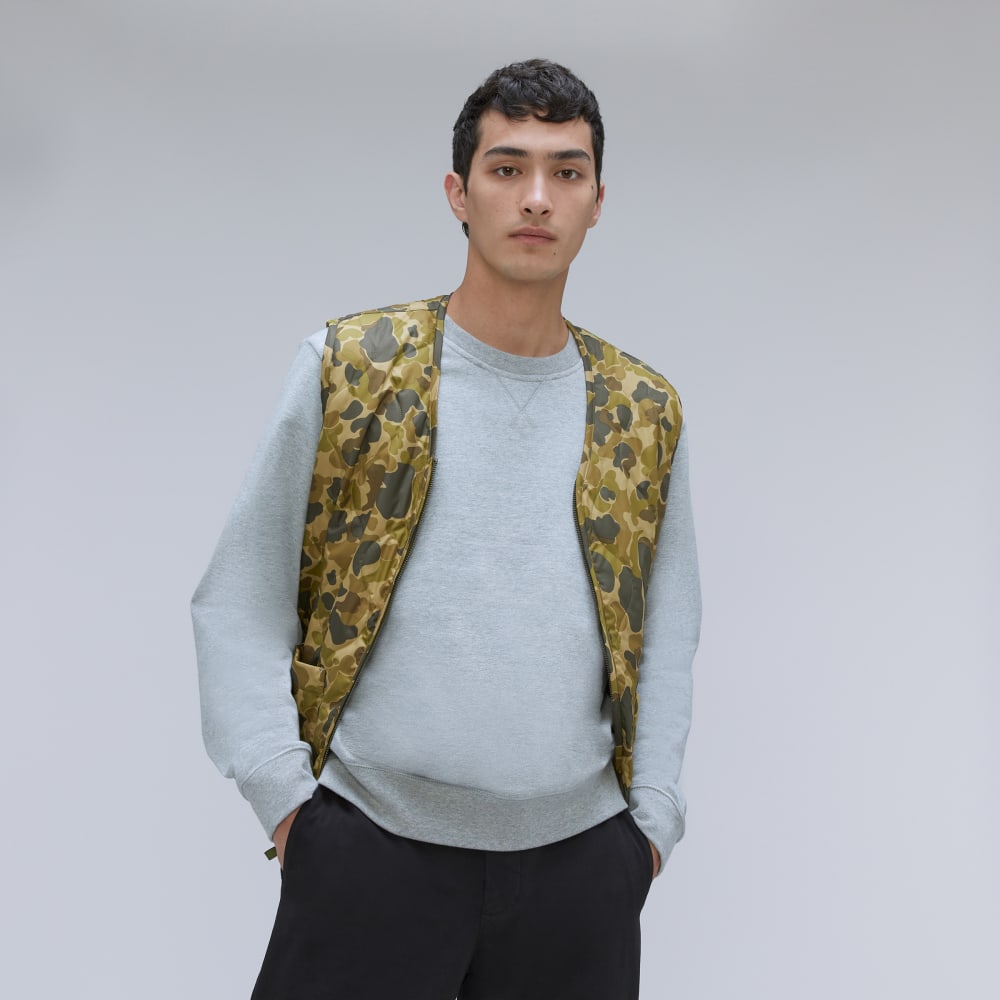 mens-renew-liner-vest-fennel-seed-camo