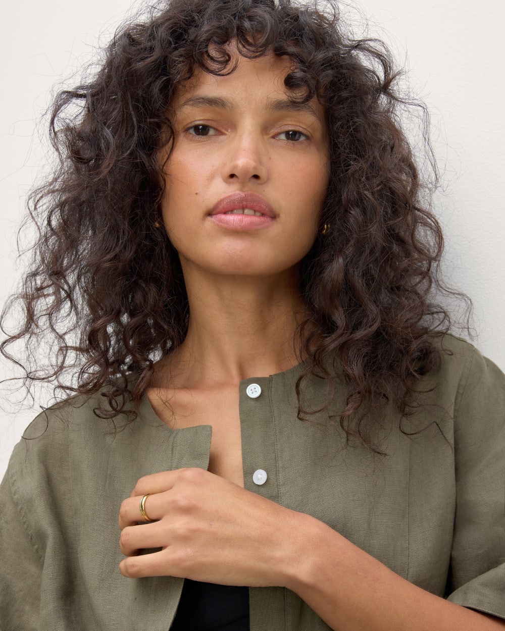 womens-linen-ss-bib-shirt-kalamata