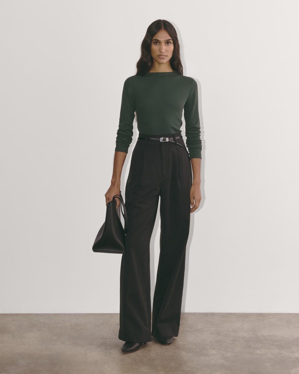 womens-luxe-rib-funnel-neck-tee-scarab