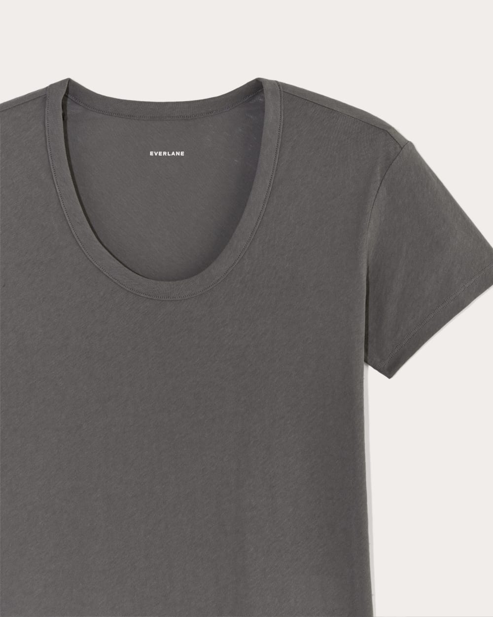 womens-air-scoop-neck-tee-graphite