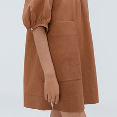 womens-seersucker-puff-sleeve-dress-tawny-brown