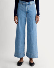 womens-cropped-mariner-jean-pebble