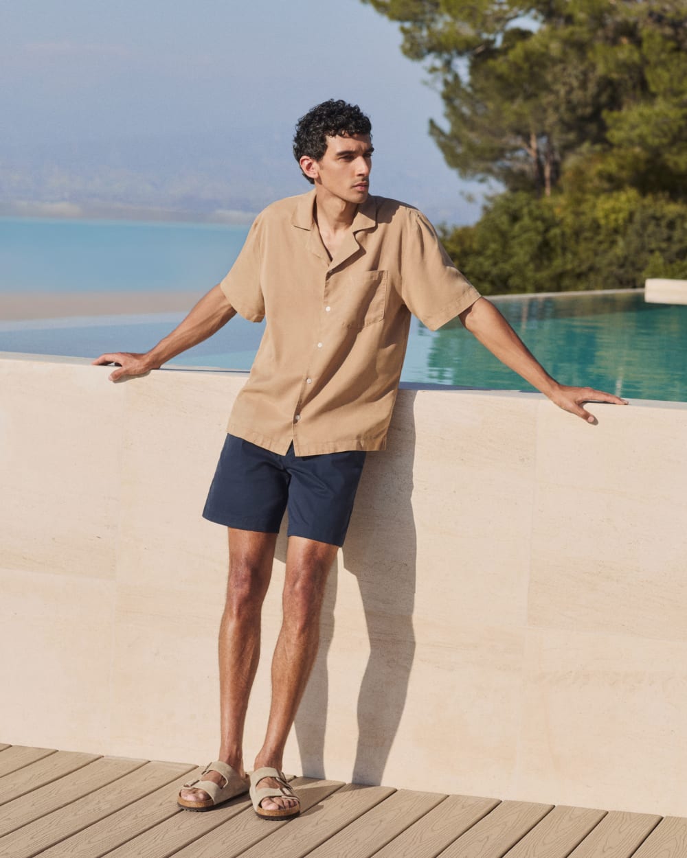 mens-transit-chino-short-navy | editorial