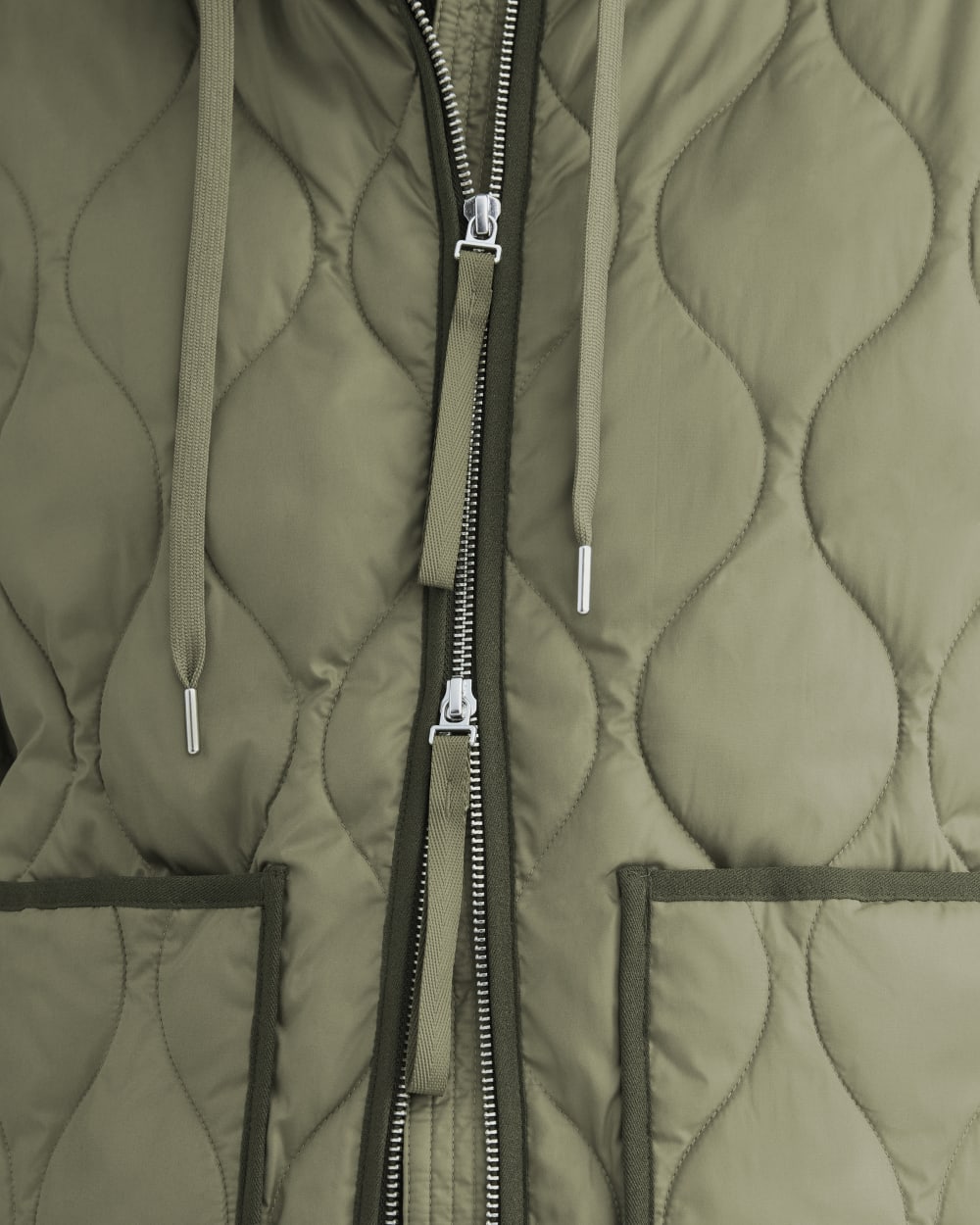 womens-renew-quilted-hooded-liner-lichen-green