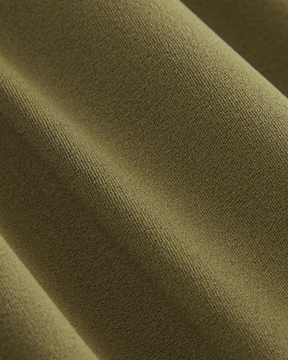 mens-off-duty-tech-short-olive