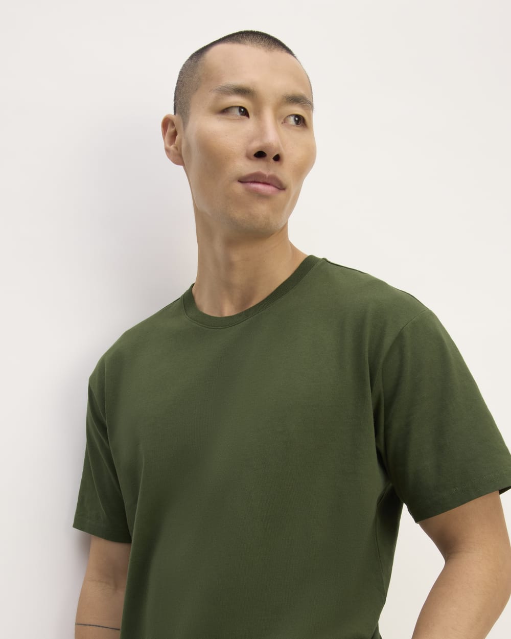 mens-prem-wt-rlxd-crew-moss-green