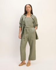 womens-linen-boyfriend-shirt-sage-green