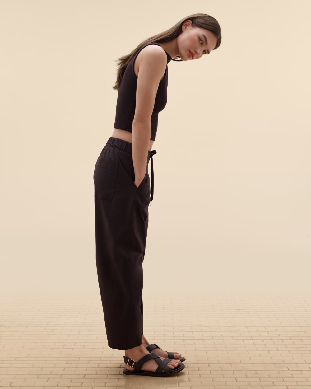 womens-anywhere-barrel-pant-black