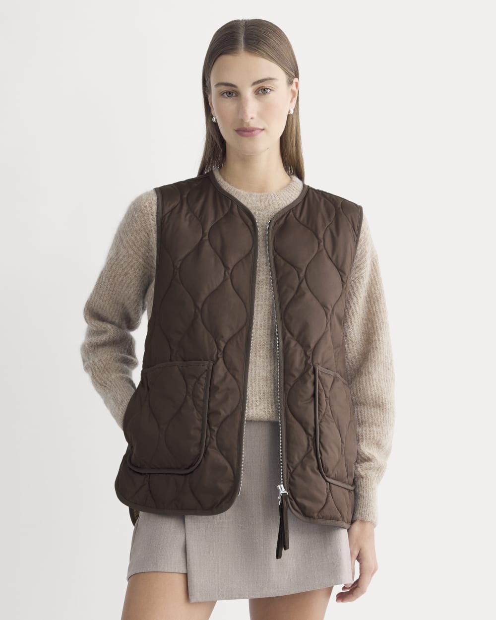 womens-renew-quilted-vest-coffee-bean | primary