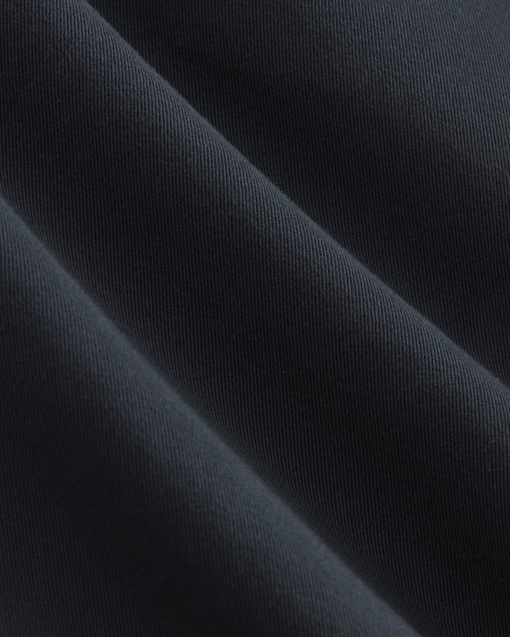 mens-performance-traveler-chino-navy