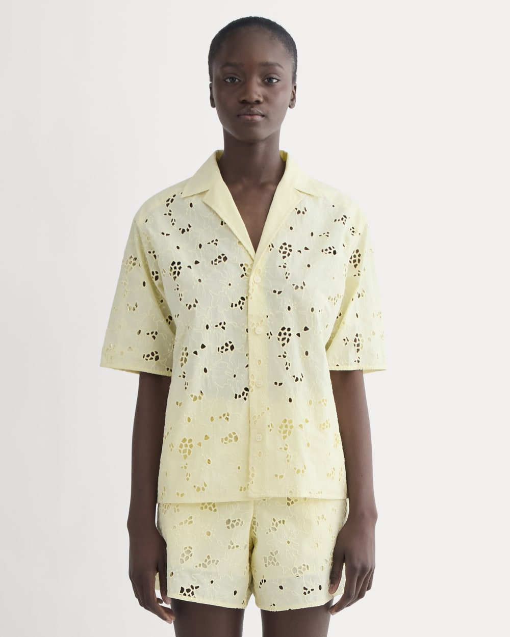 womens-eyelet-camp-shirt-lightyellow | primary