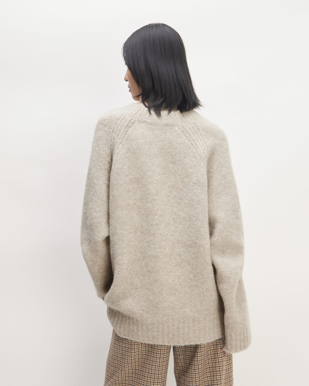 womens-superfuzz-alpaca-crew-light-oat