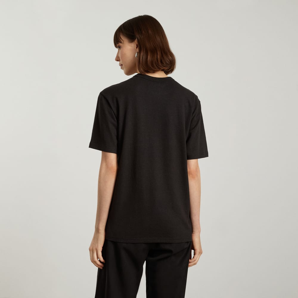 unisex-relaxed-hemp-tee-black