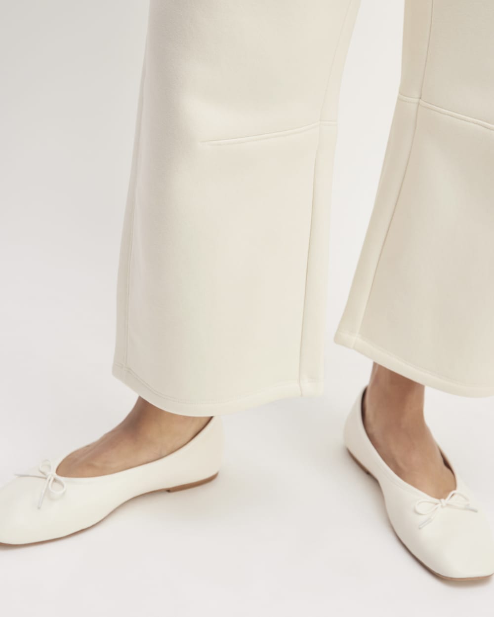 womens-retrack-barrel-sweatpant-bone