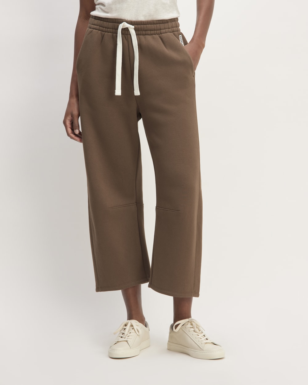 womens-retrack-barrel-sweatpant-cocoa