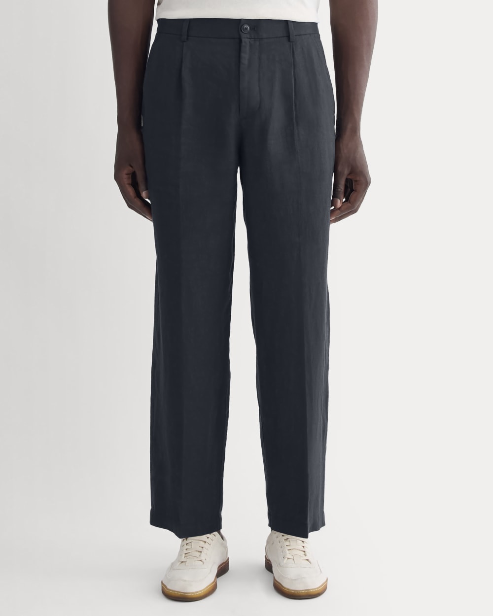 mens-linen-pleated-trouser-navy