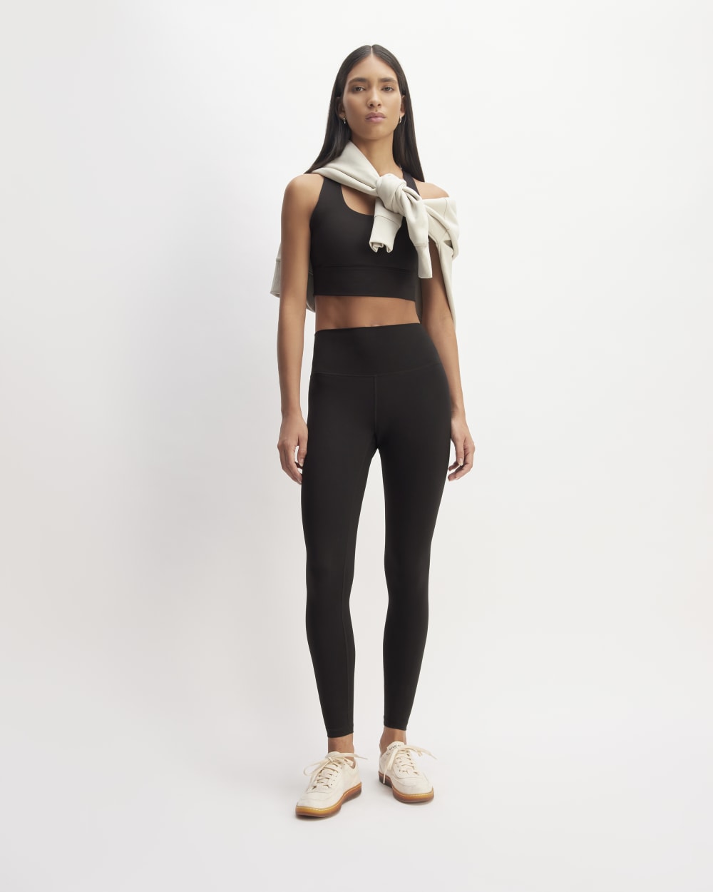 womens-perform-longline-bra-black