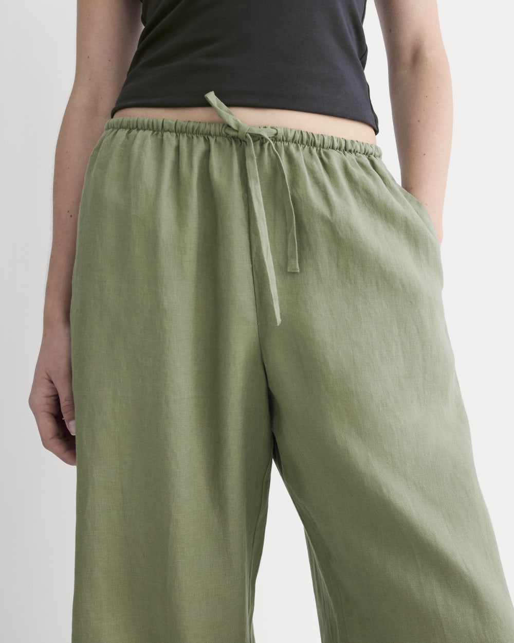 womens-drawstring-pant-in-linen-lichen-green
