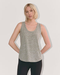 womens-perform-tank-heathered-olive | primary