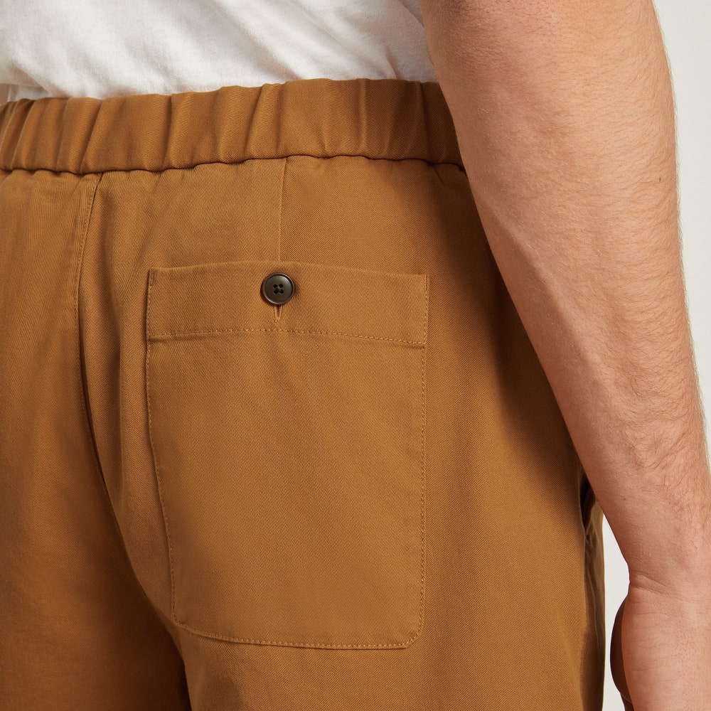 mens-pull-on-perf-chino-short-tawny-brown