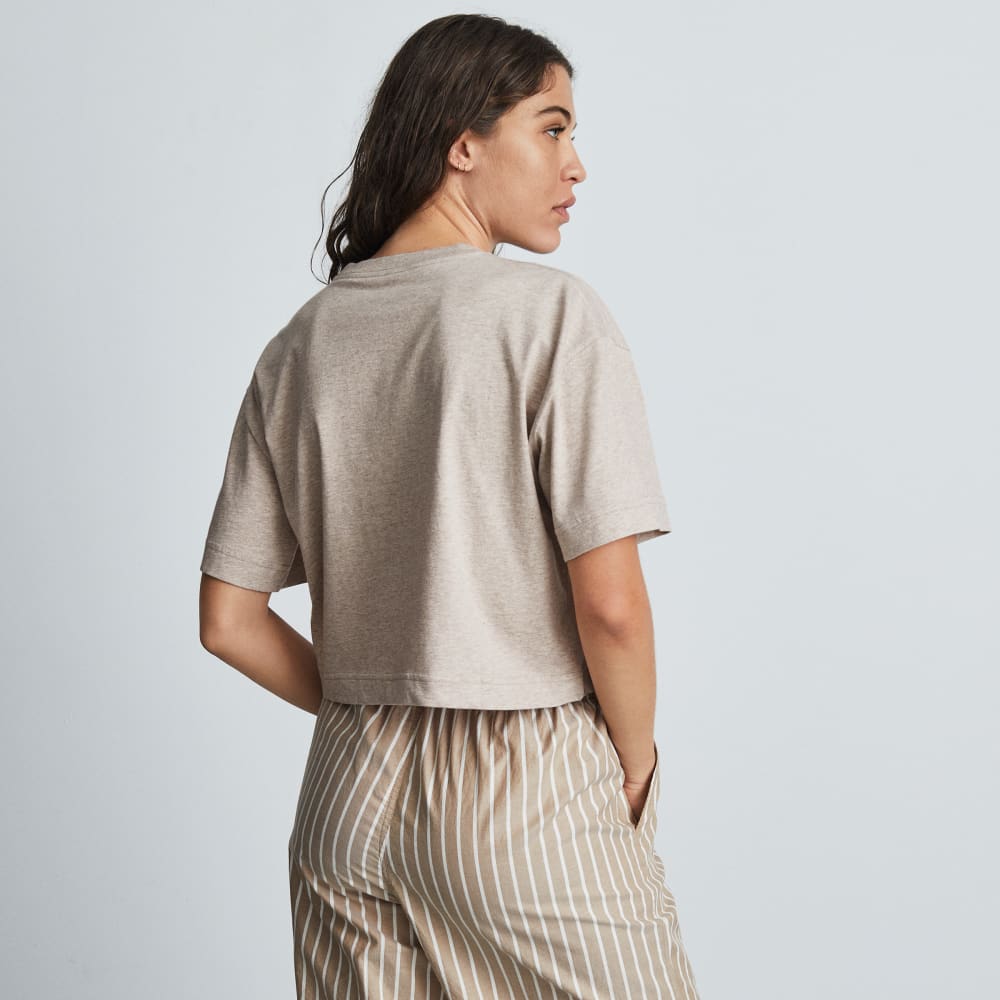womens-organic-cotton-cropped-tee-burnt-sugar