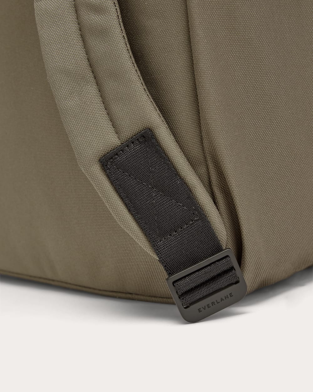 mens-renew-backpack-warm-charcoal