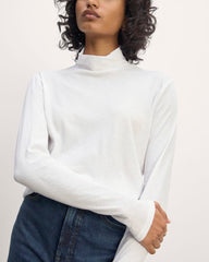 womens-air-turtleneck-new-white