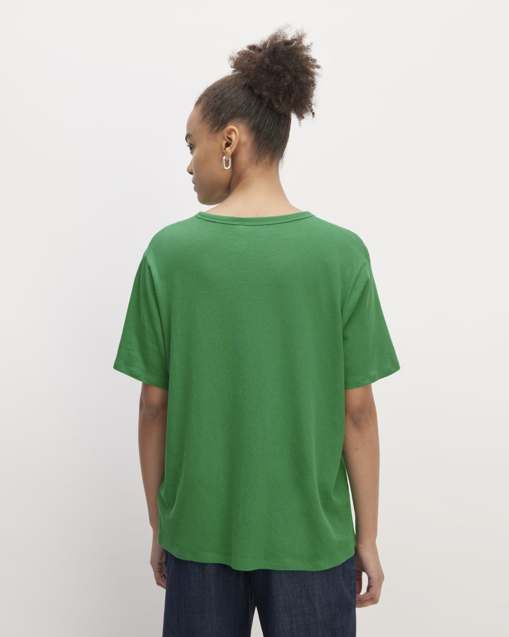 womens-air-oversized-crew-tee-grass-green