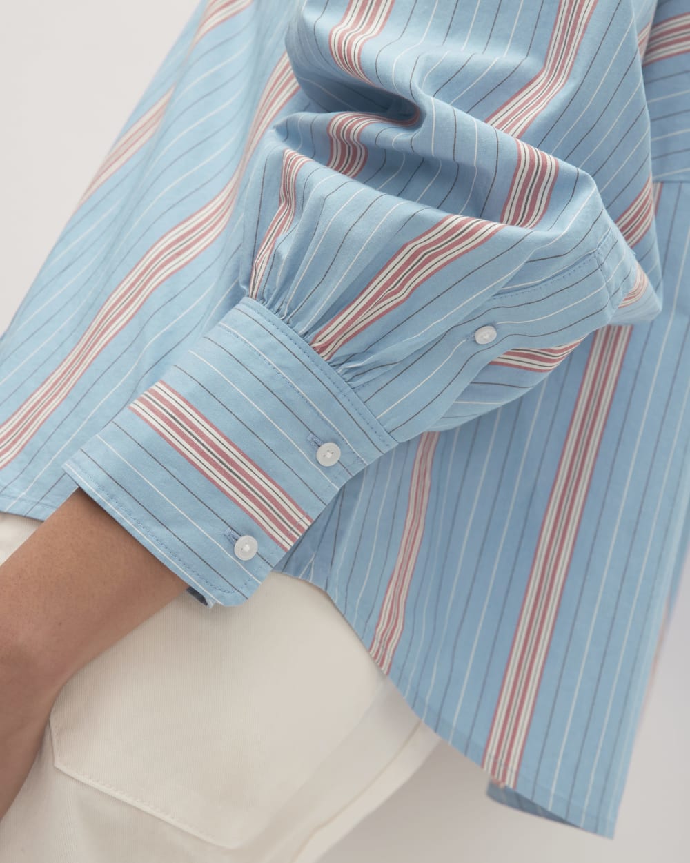 womens-oversized-raglan-shirt-blue-black-red