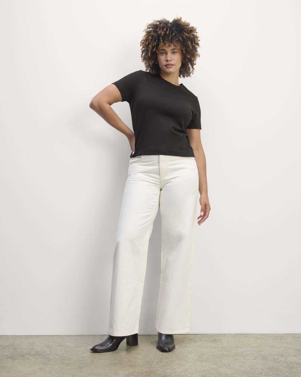 womens-dream-crewneck-tee-black