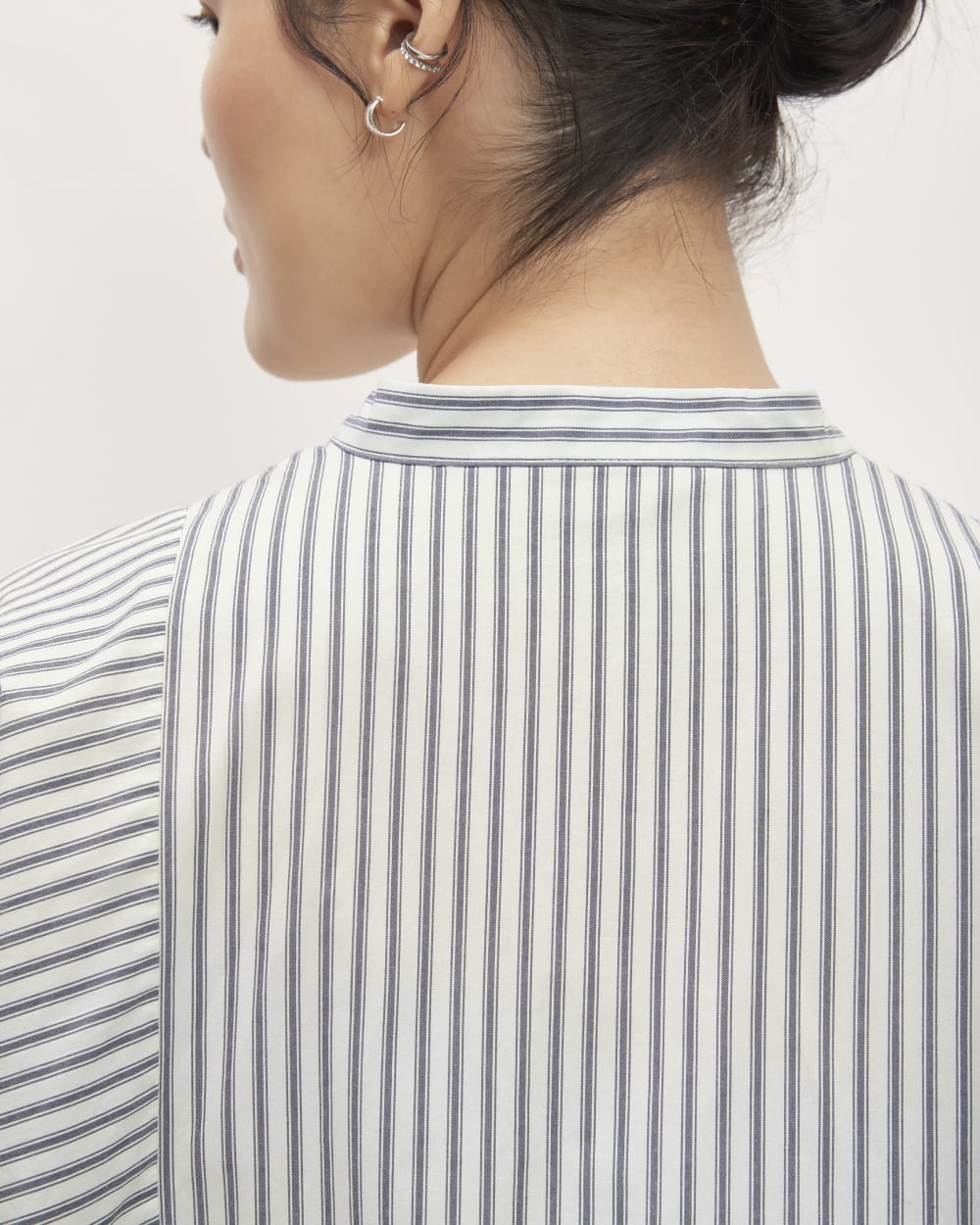 womens-oversized-raglan-shirt-bone-navy