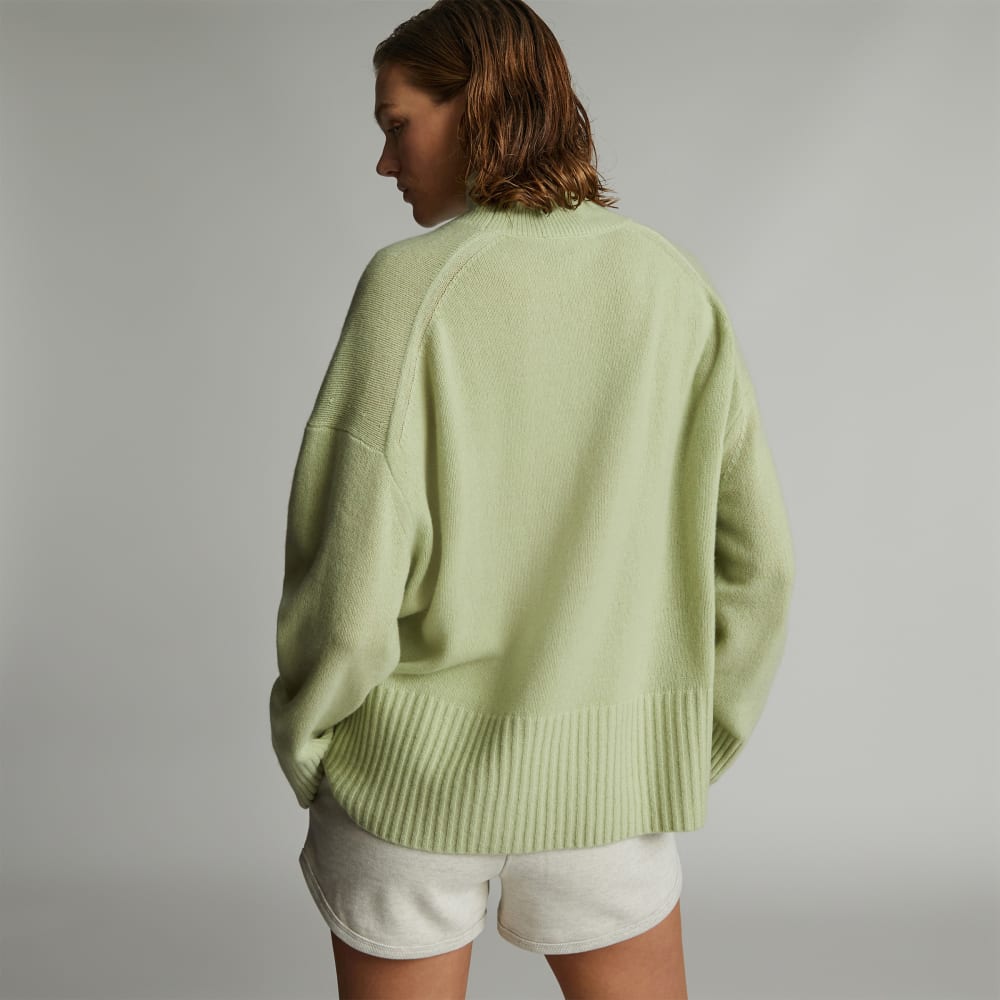 womens-recashmere-oversized-turtleneck-seafoam-green
