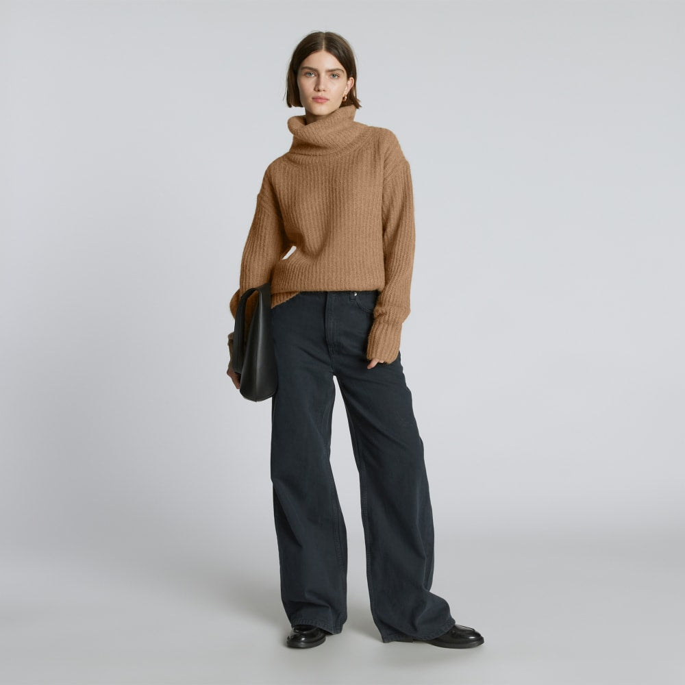 womens-alpaca-oversized-turtleneck-cappuccino
