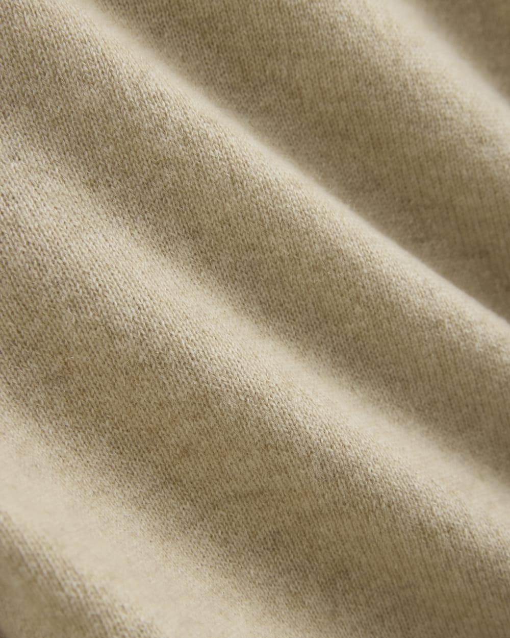 womens-cashmere-slim-crew-sweater-heather-light-camel