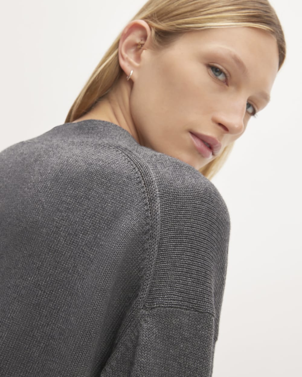 womens-organic-cotton-cardigan-heathered-charcoal