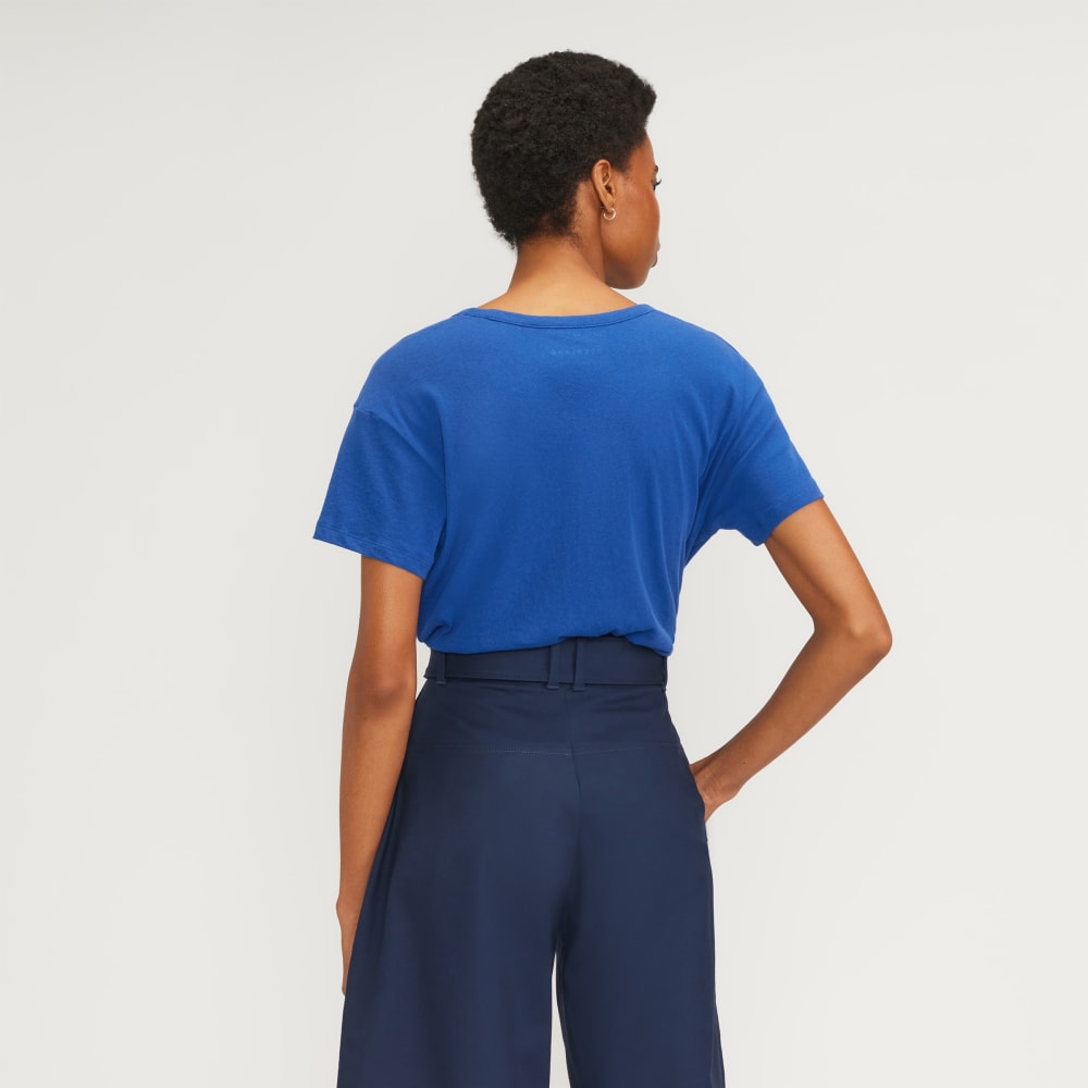 womens-air-scoop-neck-tee-mazarine-blue