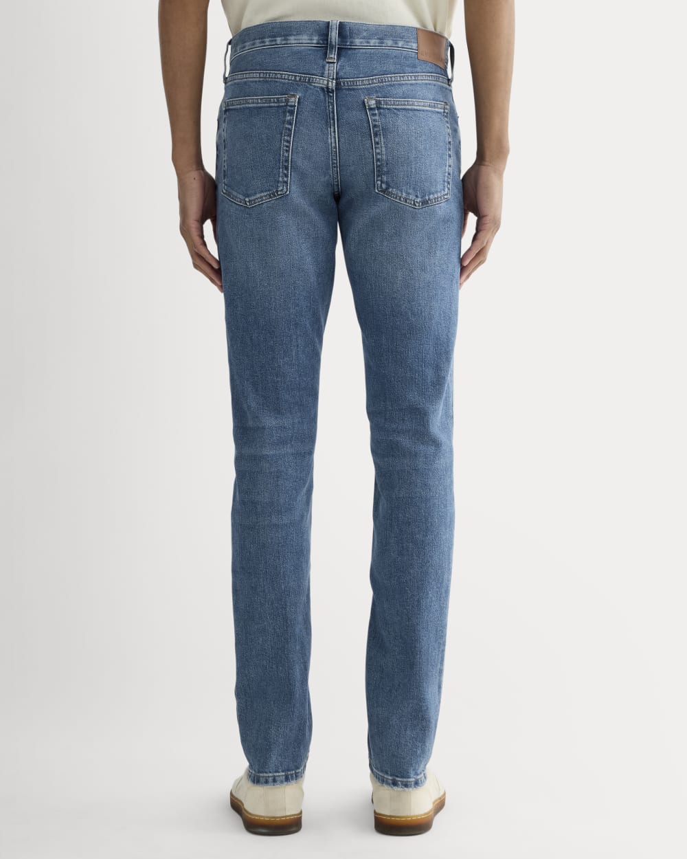 mens-organic-slim-fit-jean-lght-indigo